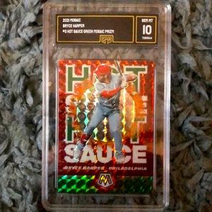2021 Bryce Harper Hot sauce green mosaic prizm GEM mint 10 baseball card